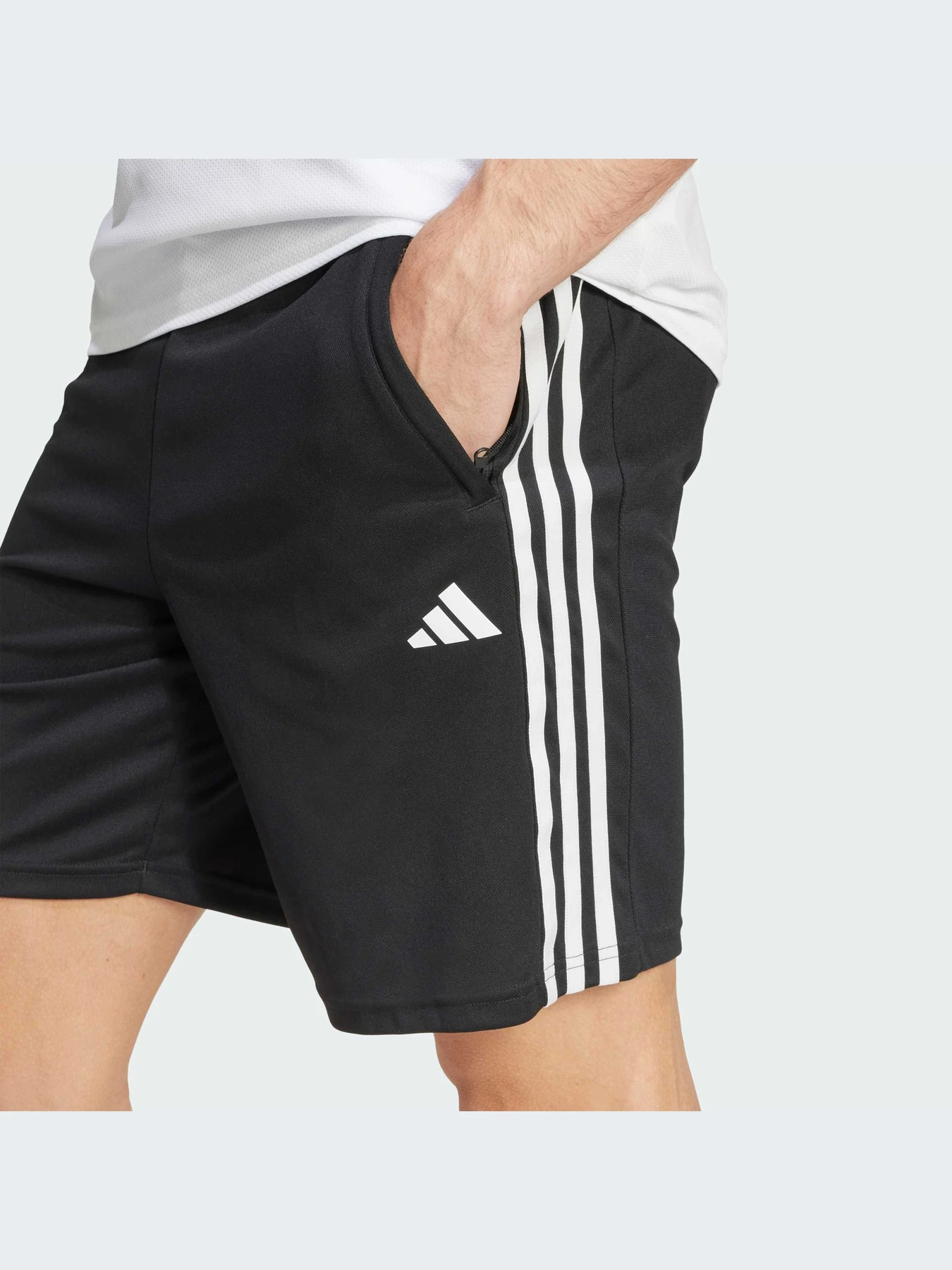 Шорты Adidas модель IB8243-KZ Шорты Adidas модель IB8243-KZ Фото