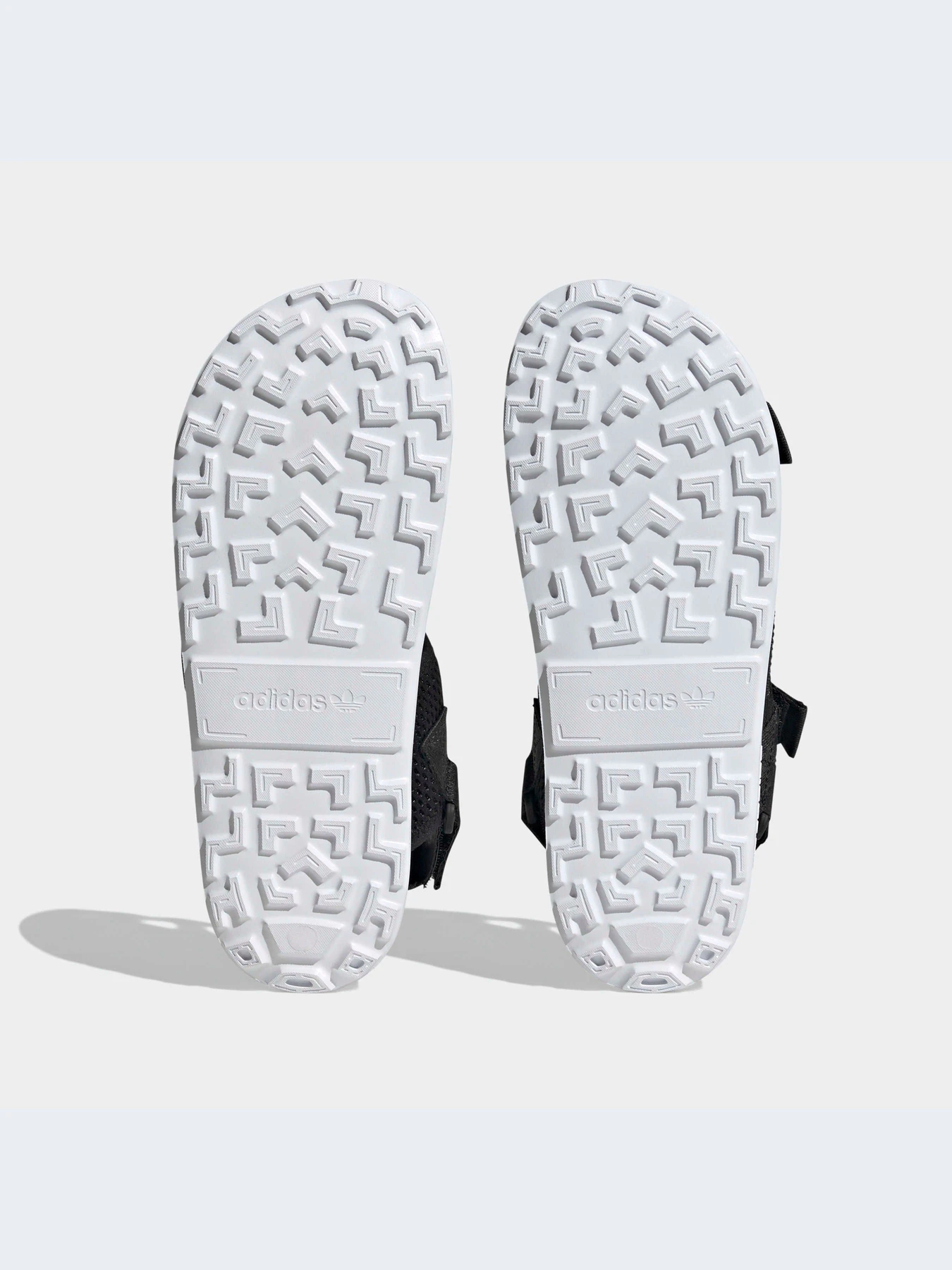 Сандалии Adidas Adilette модель HP2184-KZ Сандалии Adidas Adilette модель HP2184-KZ Фото