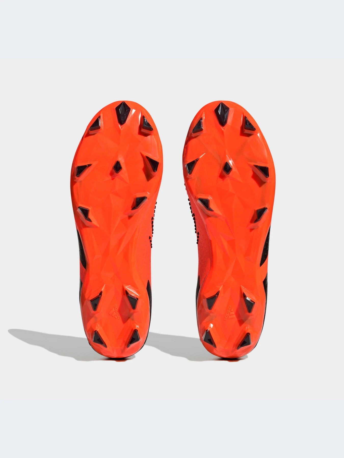Кроссовки Adidas Predator модель GW4587-KZ Кроссовки Adidas Predator модель GW4587-KZ Фото