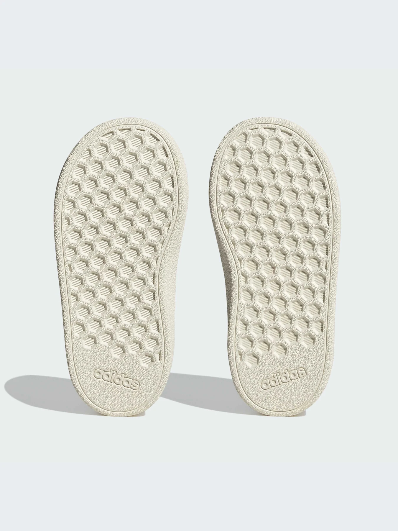 Кроссовки Adidas модель IG0452-KZ Кроссовки Adidas модель IG0452-KZ Фото