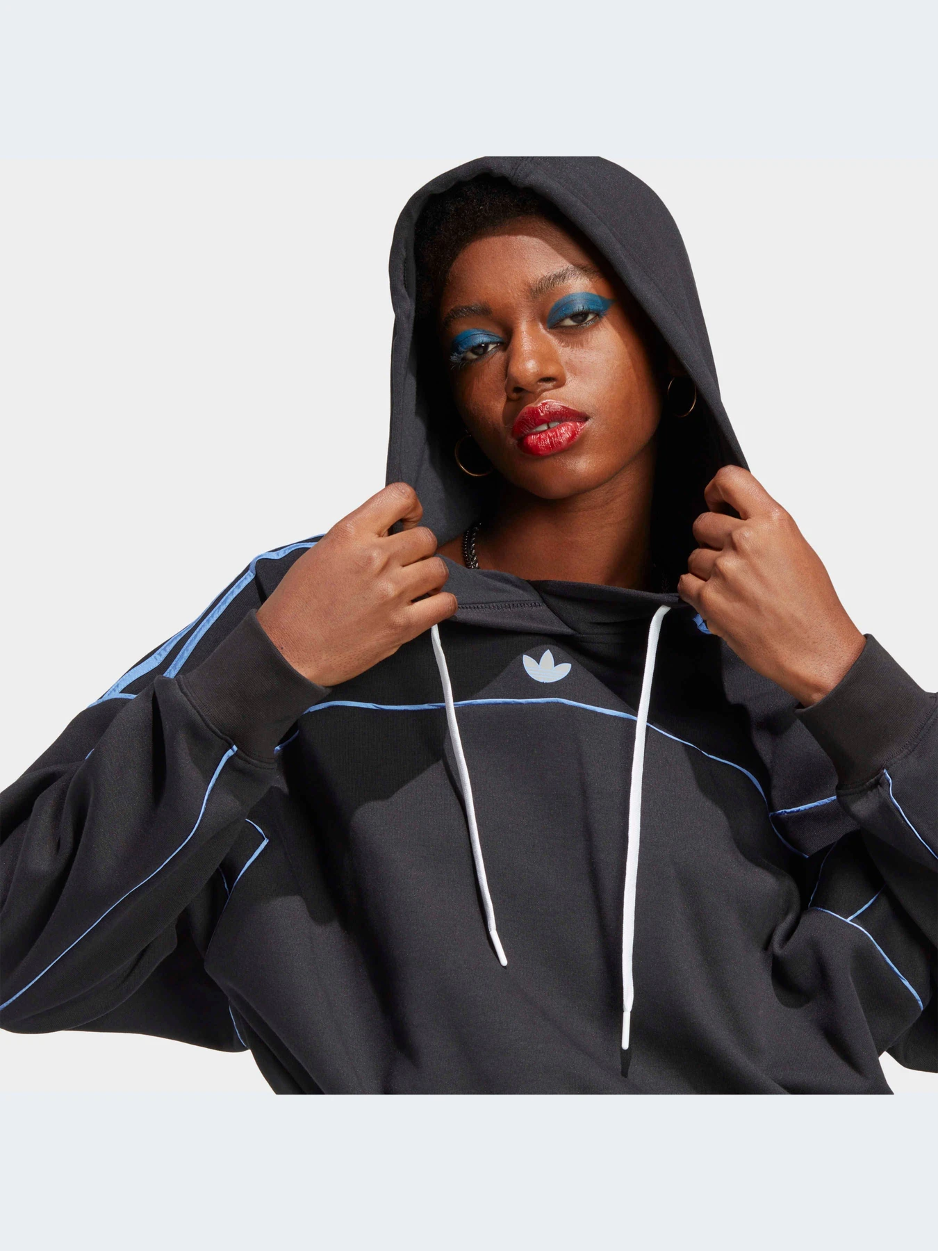 Худи и свитшоты Adidas модель IC2199-KZ Худи и свитшоты Adidas модель IC2199-KZ Фото