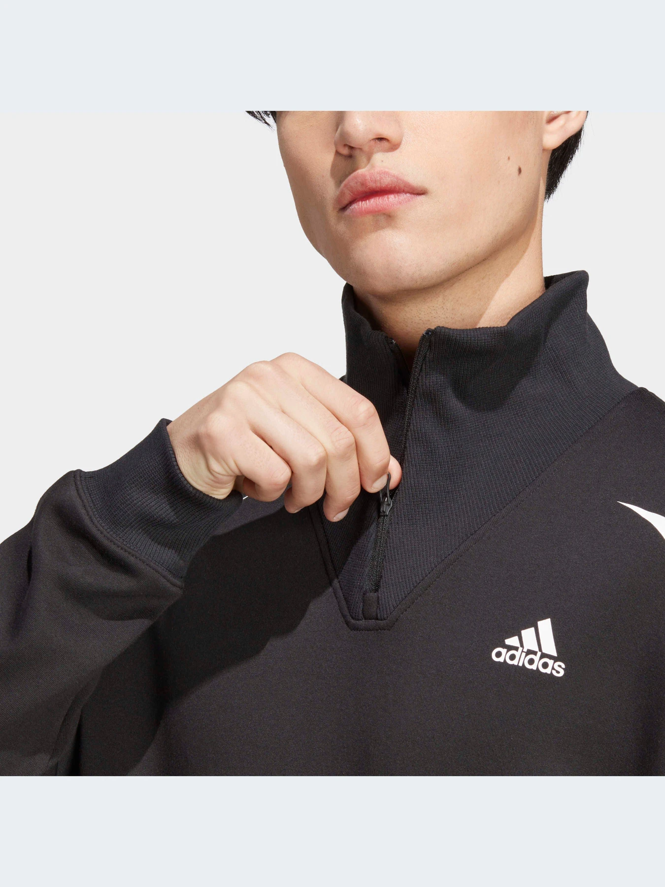 Худи и свитшоты Adidas модель IC3698-KZ Худи и свитшоты Adidas модель IC3698-KZ Фото