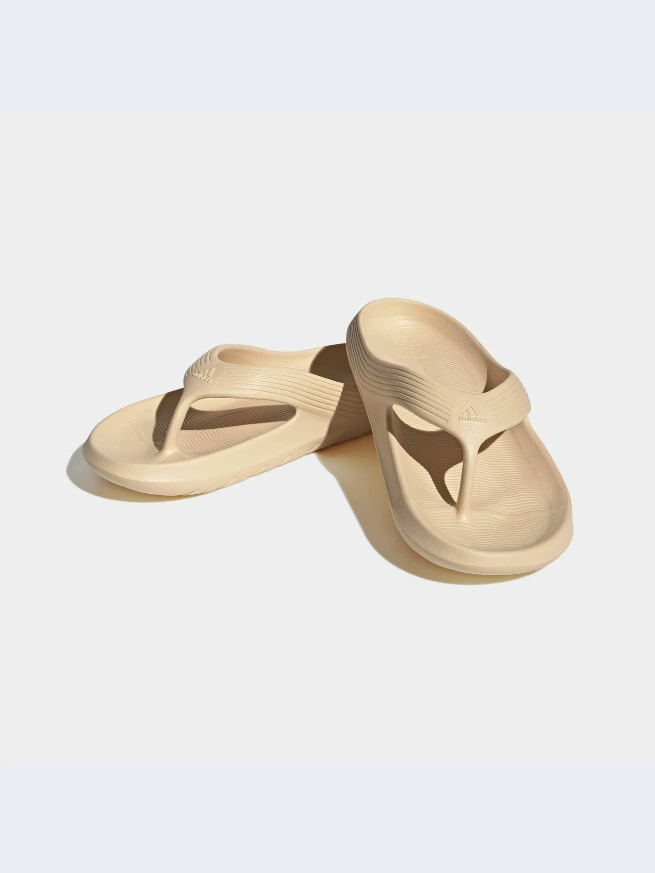 Шлёпанцы Adidas модель HQ9919-KZ Шлёпанцы Adidas модель HQ9919-KZ Фото