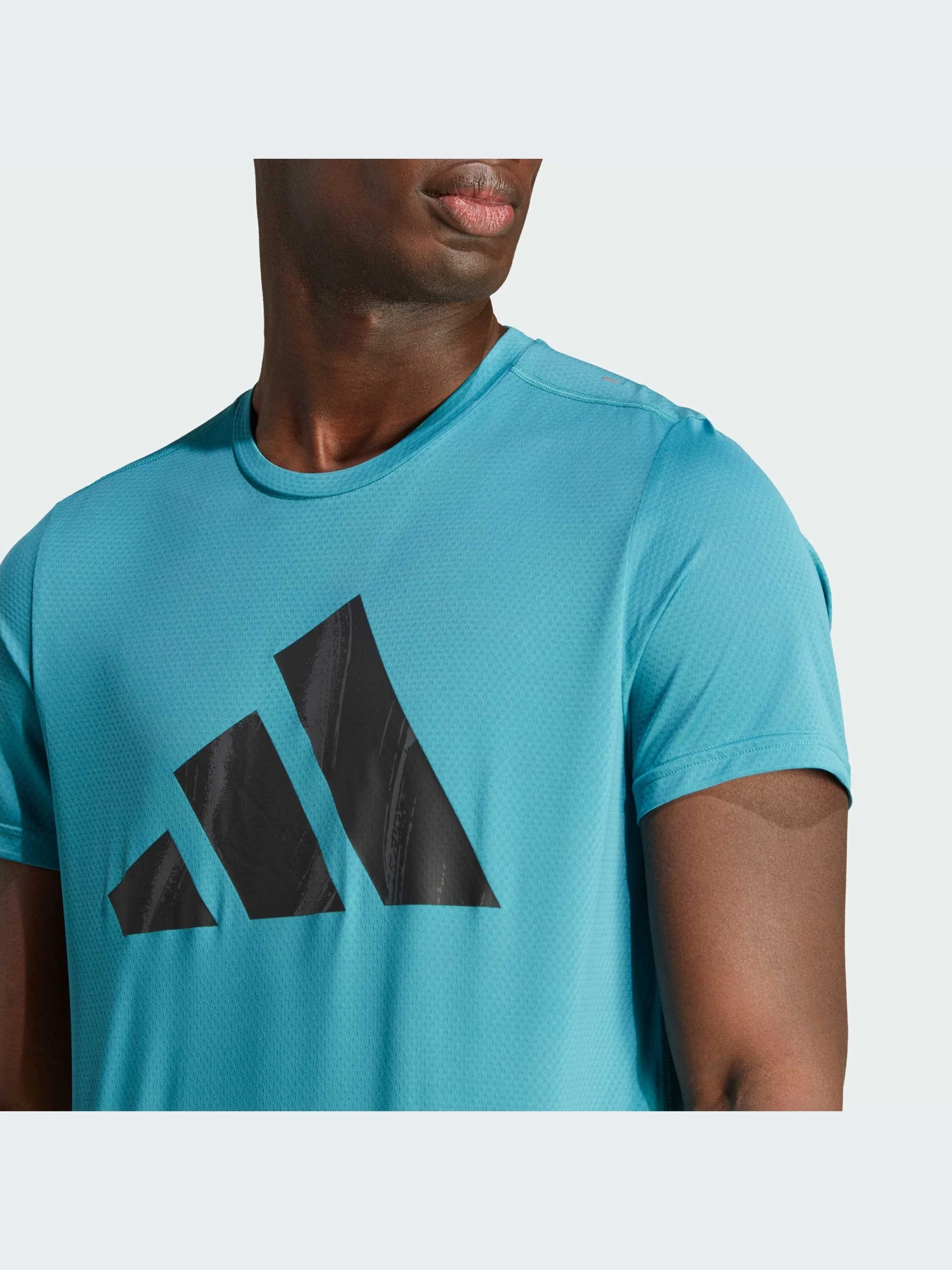Футболки и поло Adidas модель IL2204-KZ Футболки и поло Adidas модель IL2204-KZ Фото