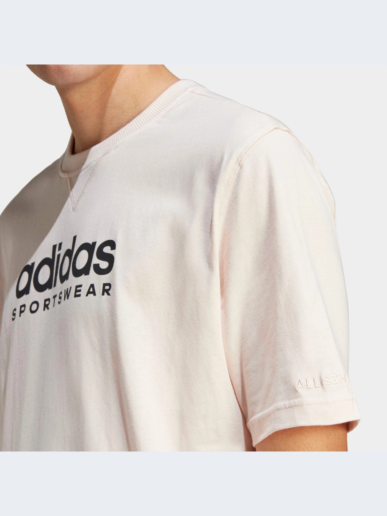 Футболки и поло Adidas Graphics модель IC9810-KZ Футболки и поло Adidas Graphics модель IC9810-KZ Фото