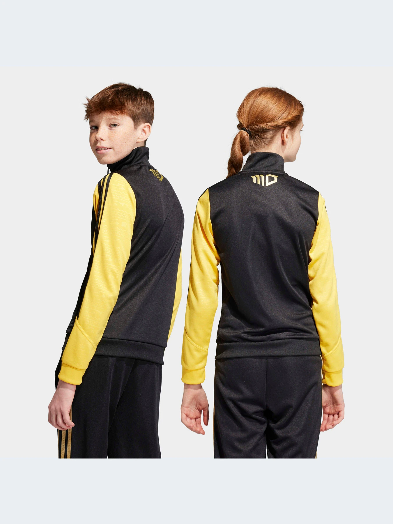 Худи и свитшоты Adidas модель HR8840-KZ Худи и свитшоты Adidas модель HR8840-KZ Фото