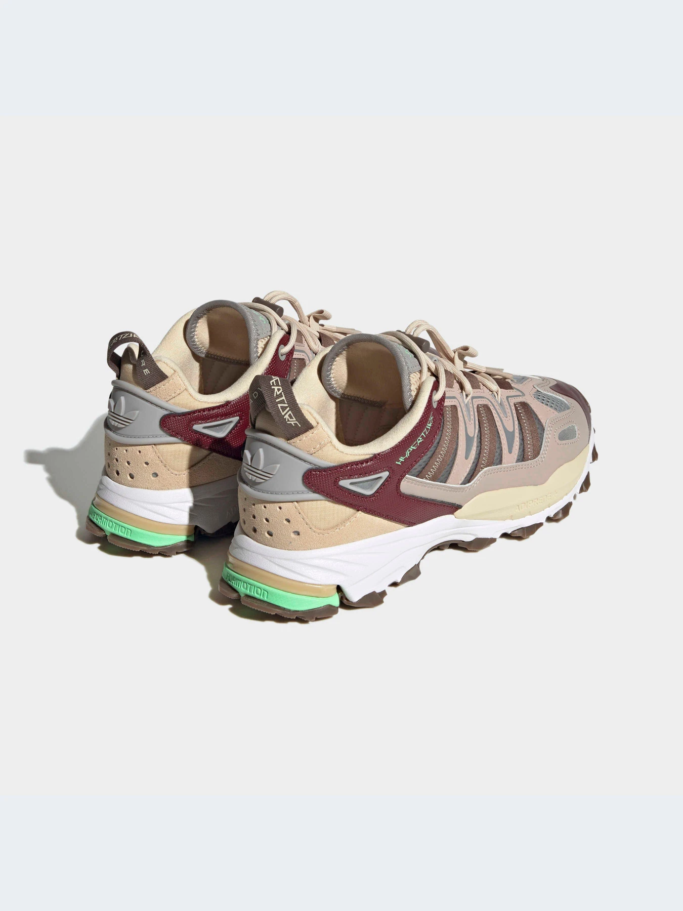 Кроссовки Adidas модель HQ6605-KZ Кроссовки Adidas модель HQ6605-KZ Фото