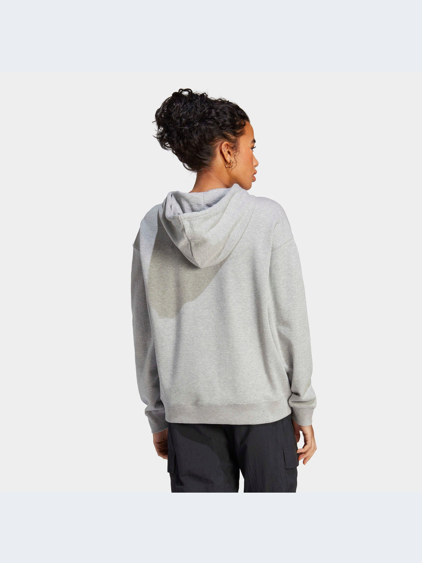 Худи и свитшоты Adidas модель IC9865-KZ Худи и свитшоты Adidas модель IC9865-KZ Фото