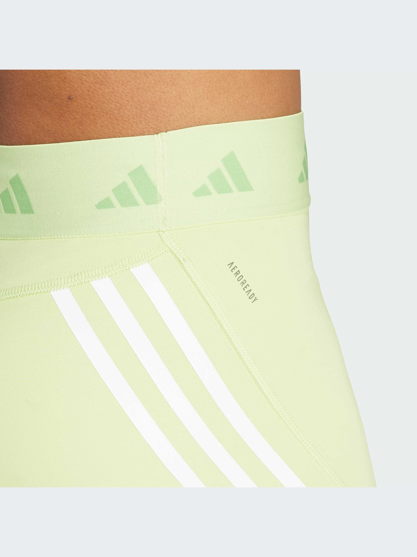 Брюки Adidas модель HY4148-KZ Брюки Adidas модель HY4148-KZ Фото