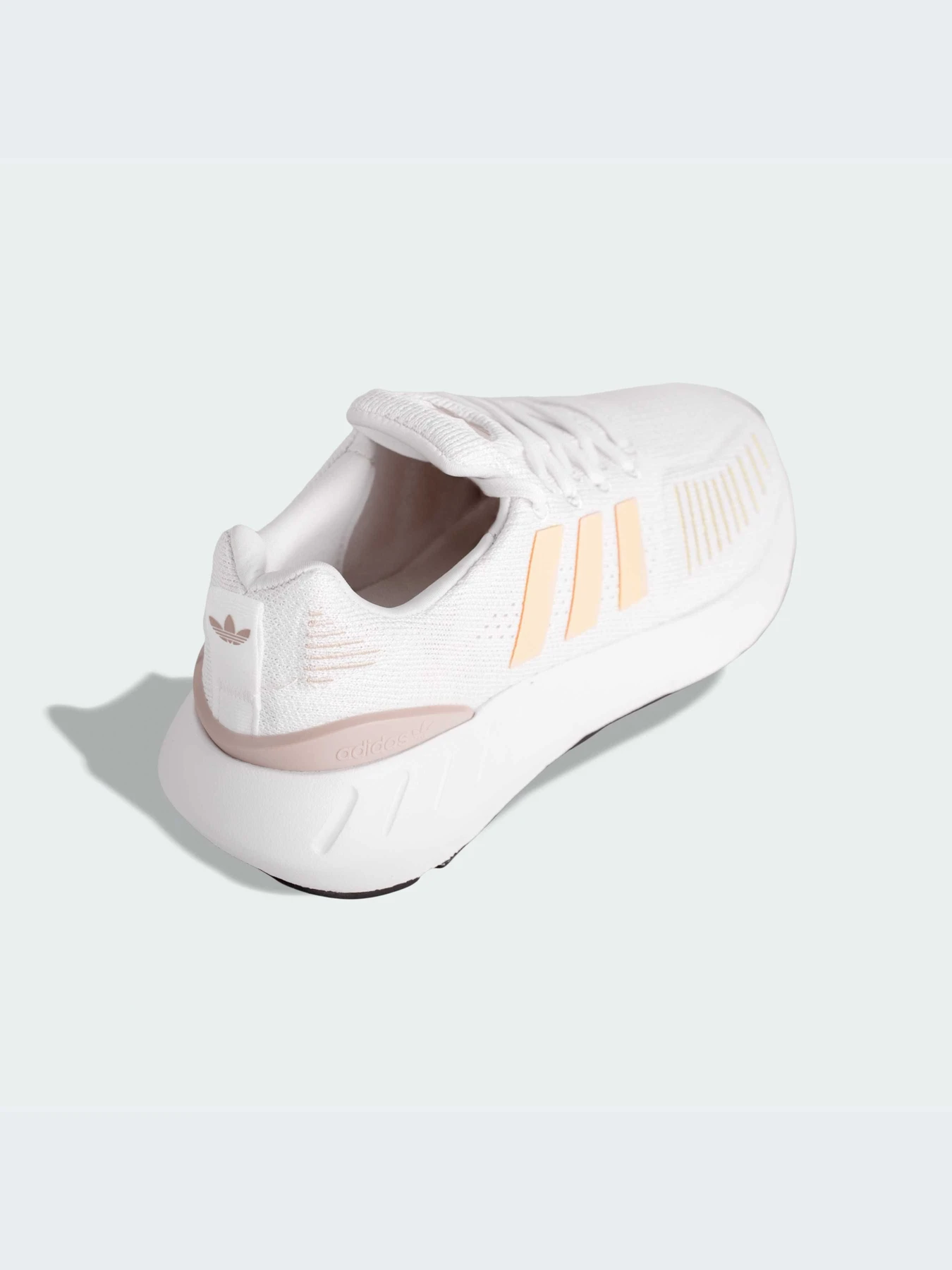 Кроссовки Adidas Swift модель GZ9363-KZ Кроссовки Adidas Swift модель GZ9363-KZ Фото