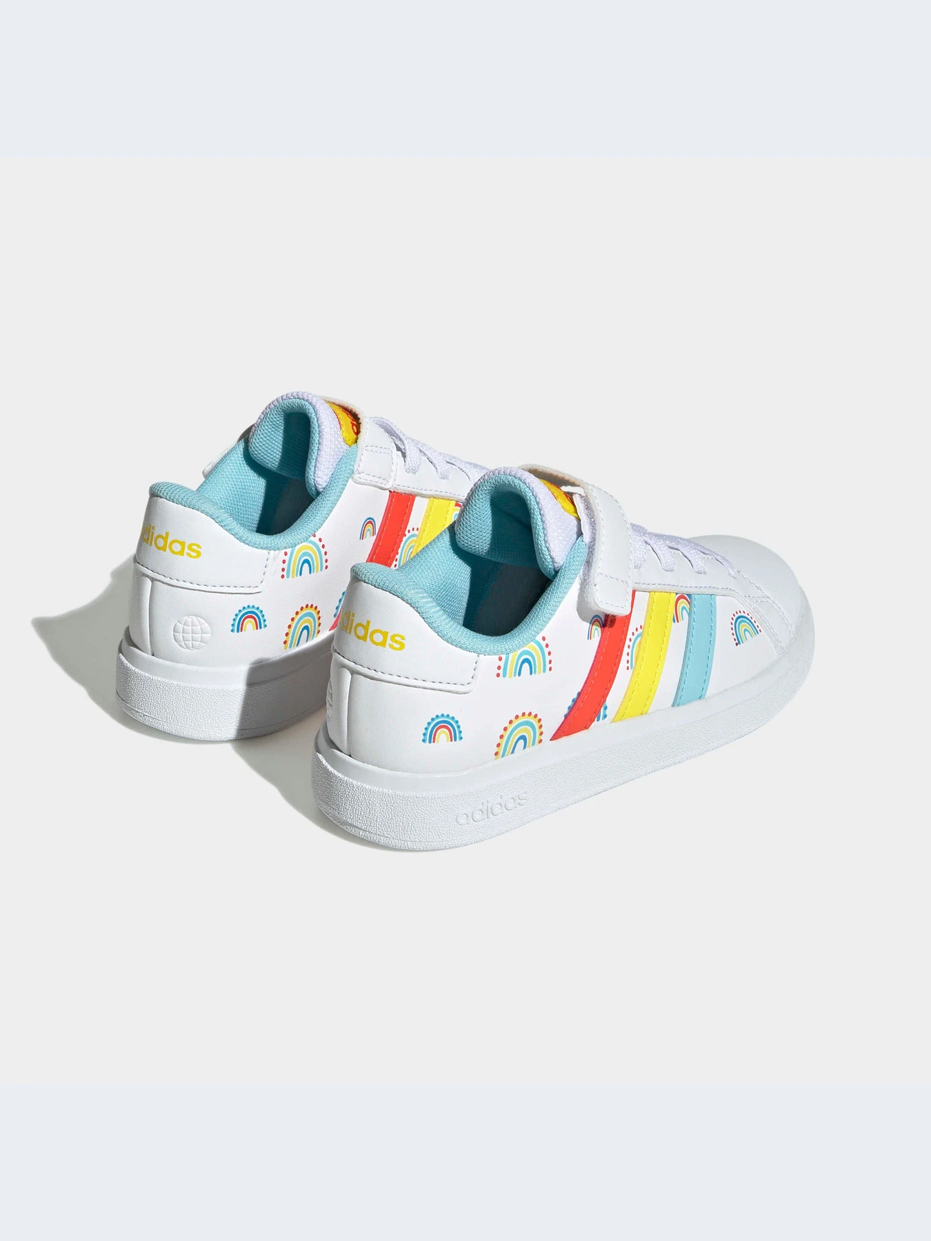 Кроссовки Adidas модель GY2457-KZ Кроссовки Adidas модель GY2457-KZ Фото