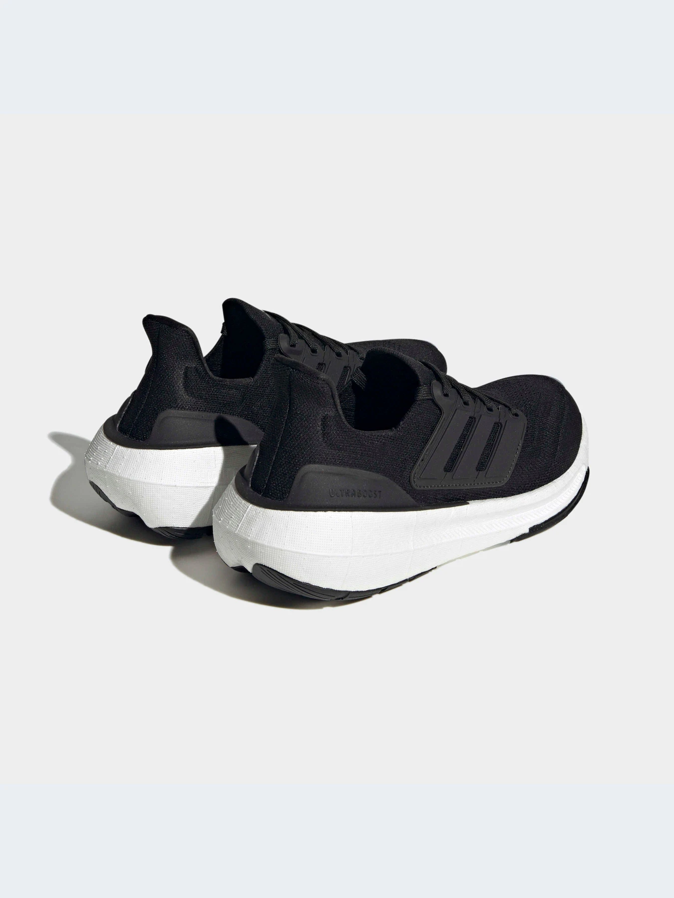Кроссовки Adidas Ultraboost модель GY9353-KZ Кроссовки Adidas Ultraboost модель GY9353-KZ Фото