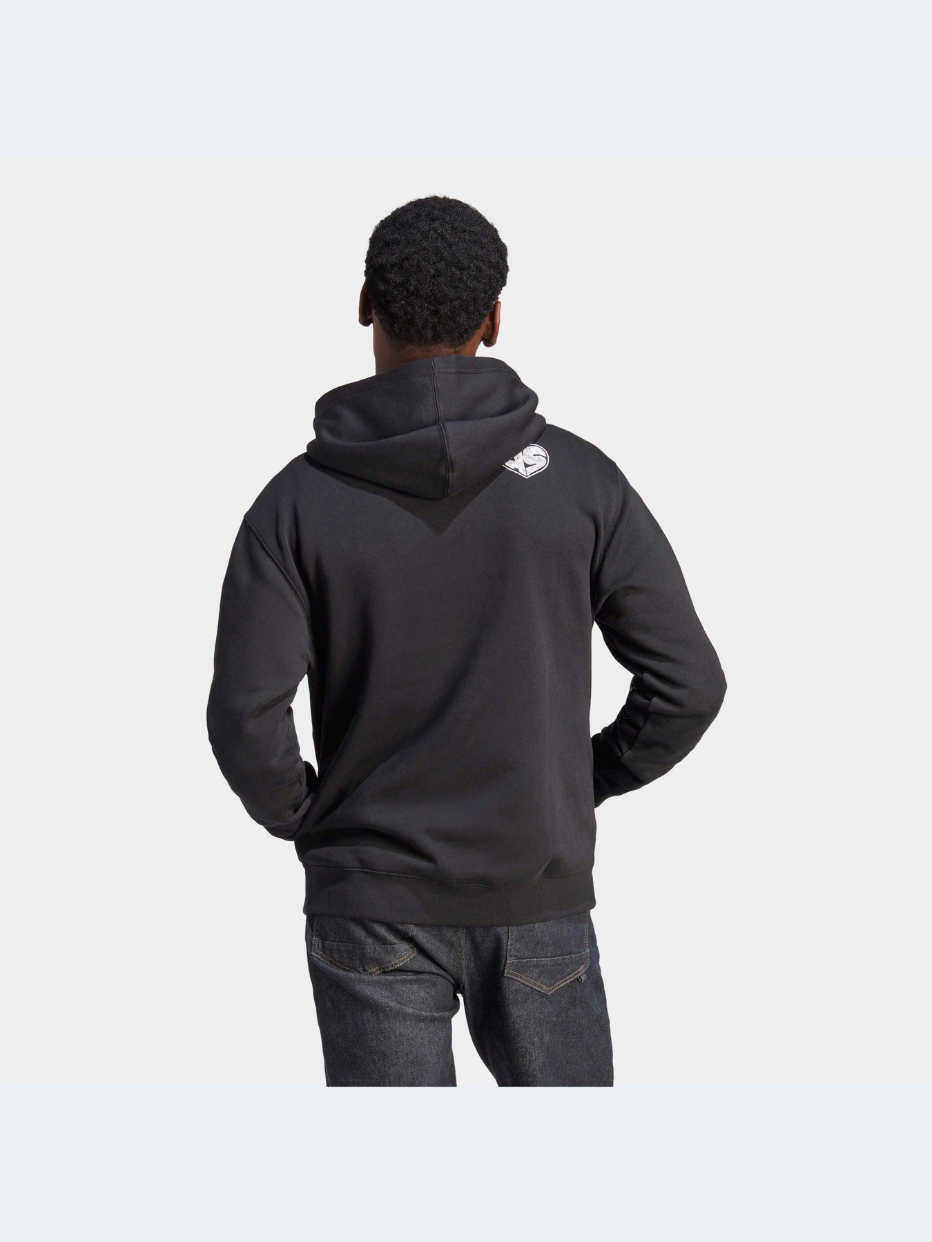 Худи и свитшоты Adidas модель HY1287-KZ Худи и свитшоты Adidas модель HY1287-KZ Фото
