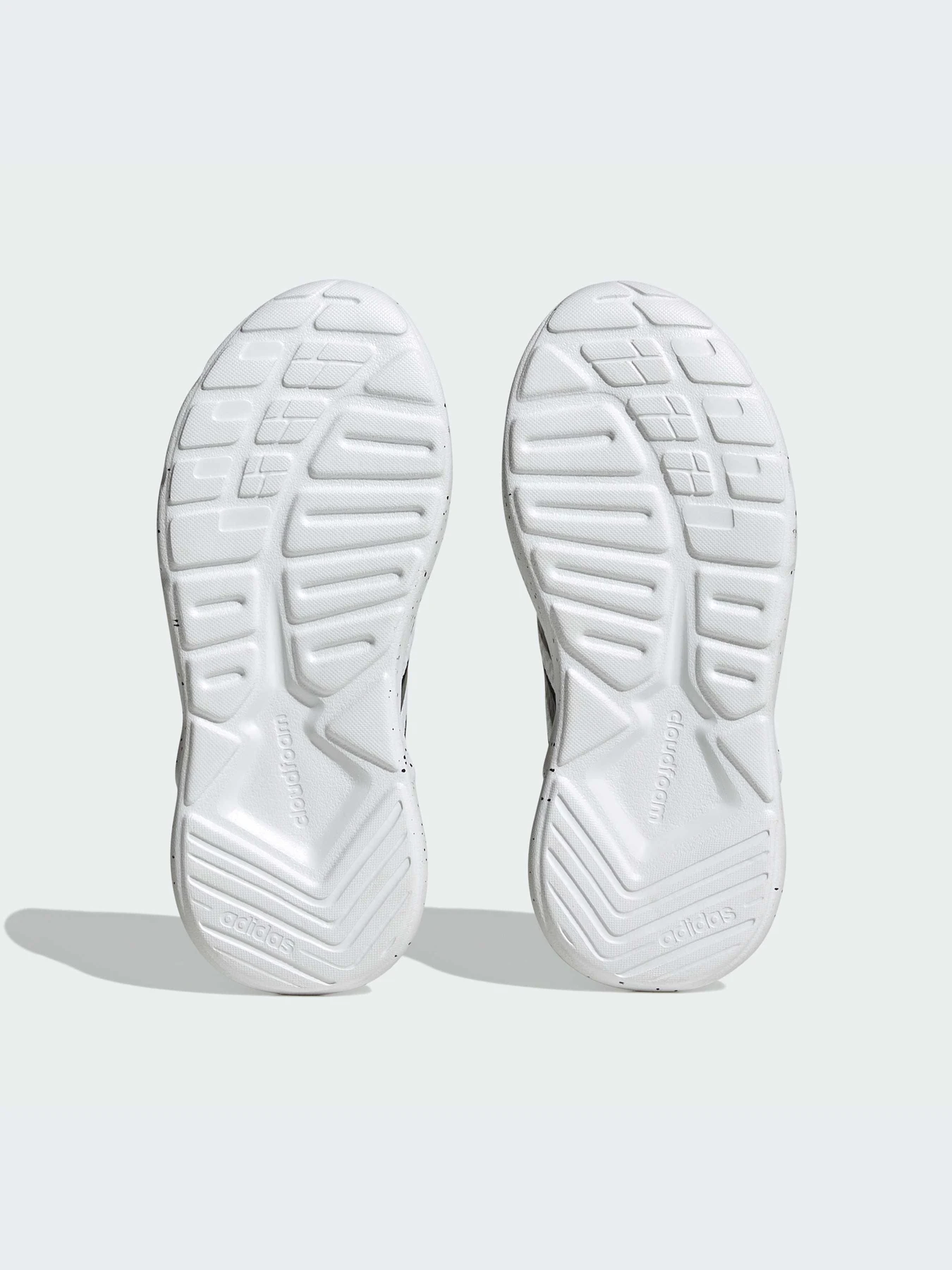 Кроссовки Adidas модель IG2886-KZ Кроссовки Adidas модель IG2886-KZ Фото