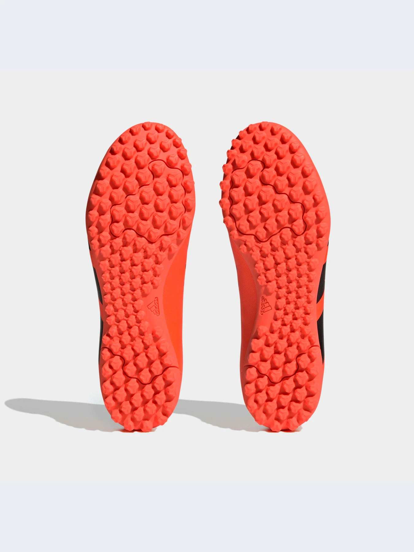 Кроссовки Adidas Predator модель GW4646-KZ Кроссовки Adidas Predator модель GW4646-KZ Фото