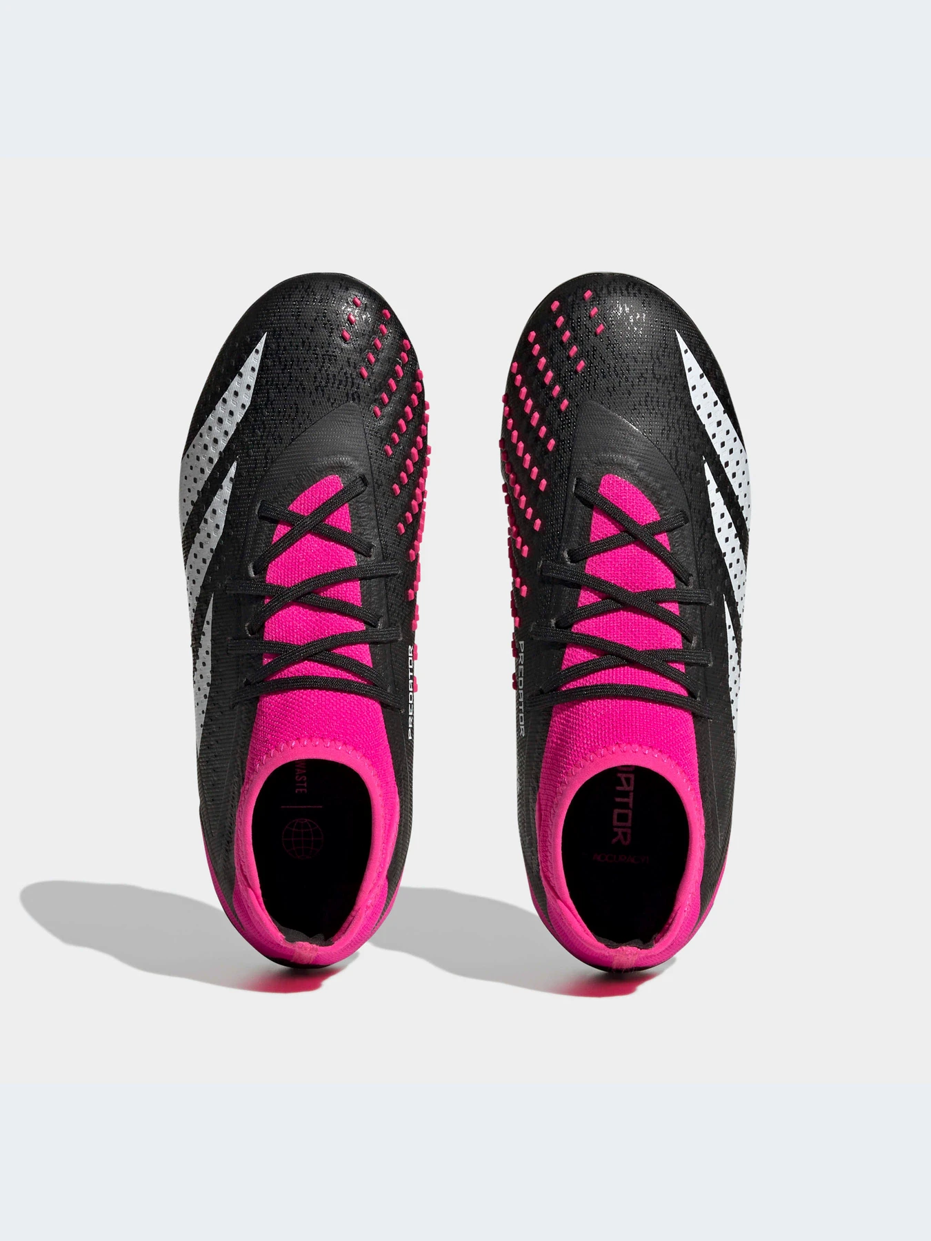 Кроссовки Adidas Predator модель GW4614-KZ Кроссовки Adidas Predator модель GW4614-KZ Фото