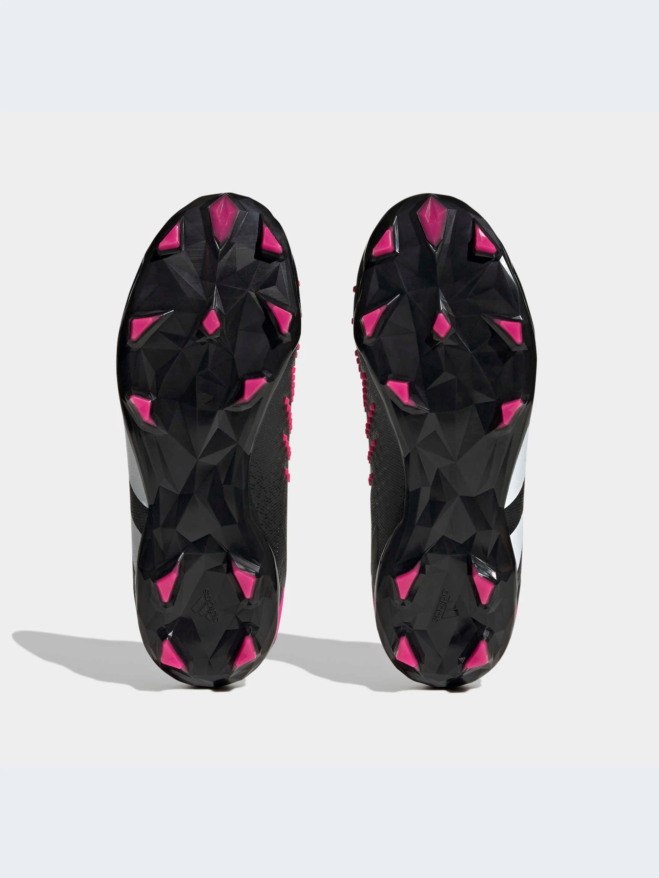 Кроссовки Adidas Predator модель GW4614-KZ Кроссовки Adidas Predator модель GW4614-KZ Фото