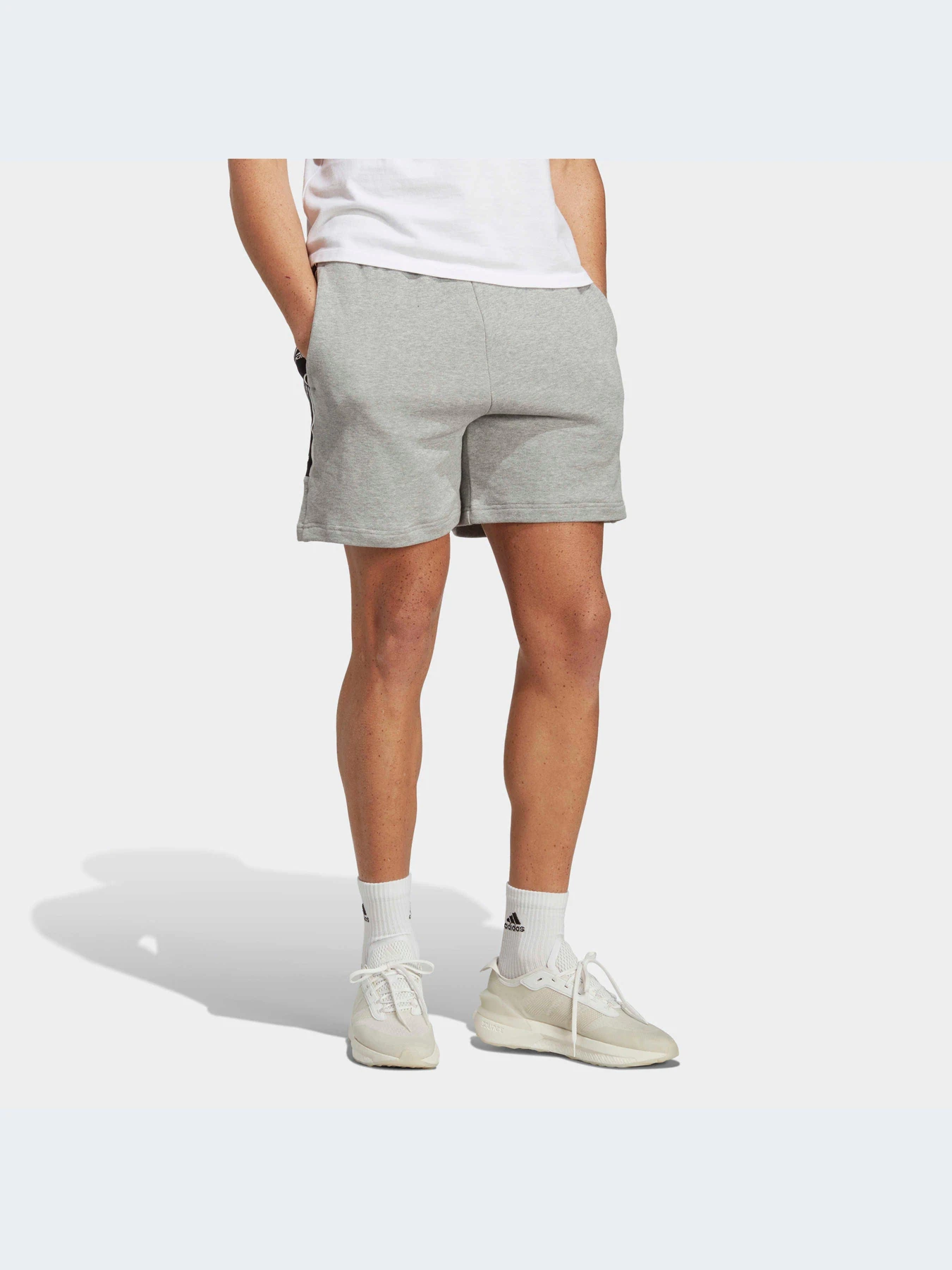 Шорты Adidas модель IC6820-KZ Шорты Adidas модель IC6820-KZ Фото