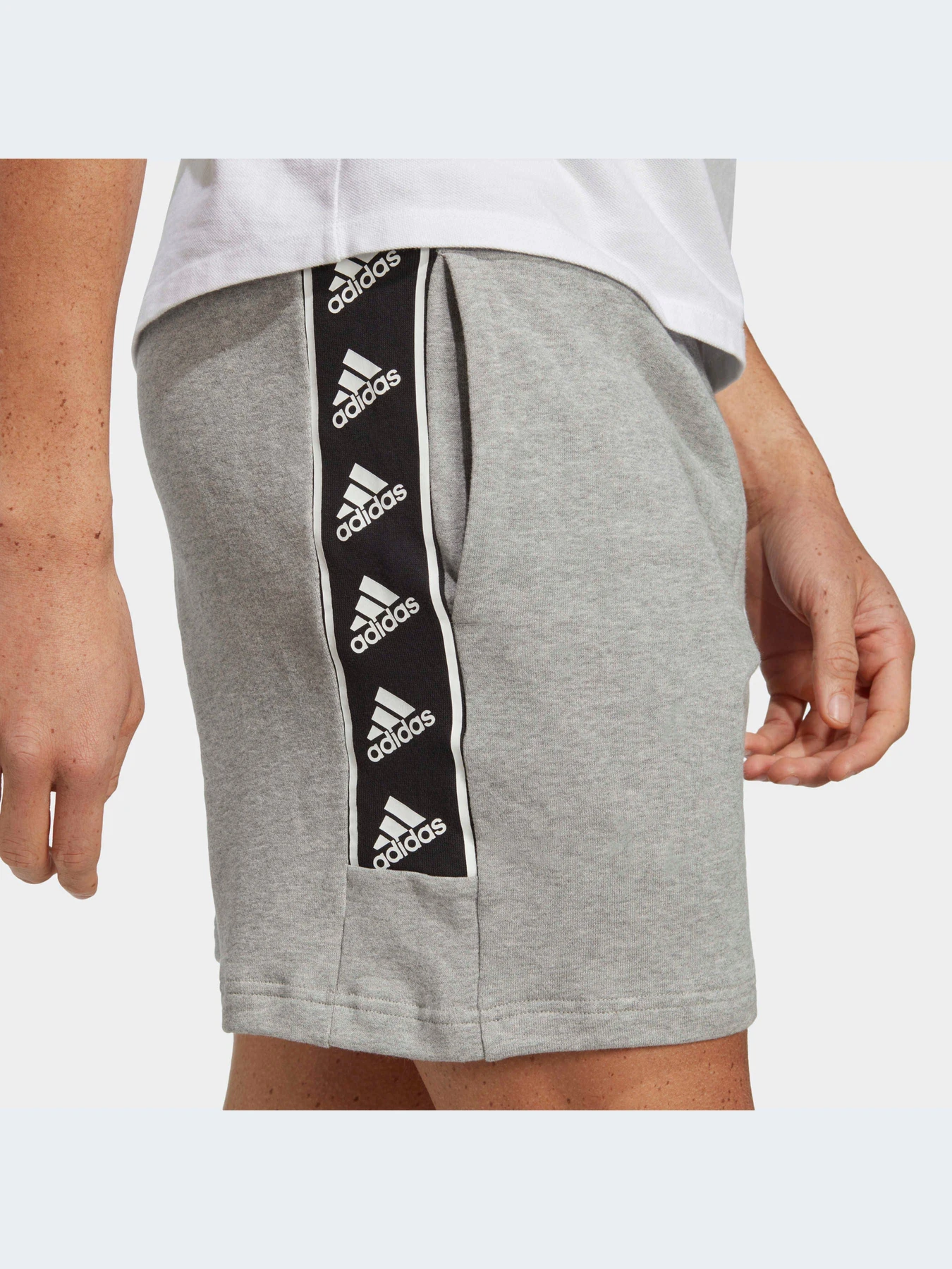 Шорты Adidas модель IC6820-KZ Шорты Adidas модель IC6820-KZ Фото