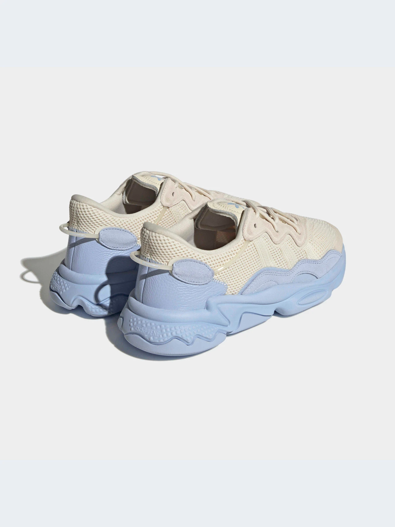Кроссовки Adidas Ozweego модель H06146-KZ Кроссовки Adidas Ozweego модель H06146-KZ Фото