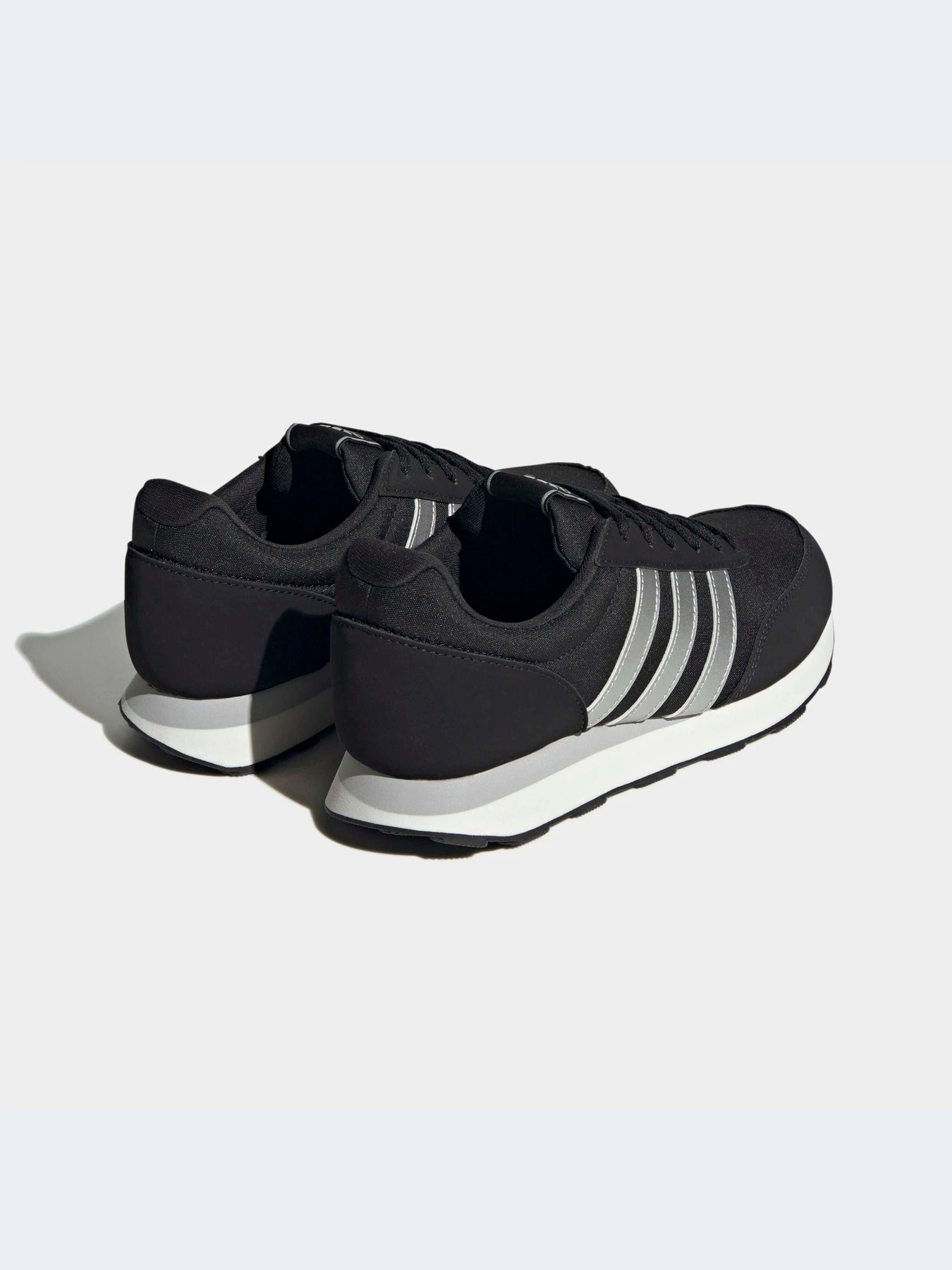 Кроссовки Adidas модель HP2249-KZ Кроссовки Adidas модель HP2249-KZ Фото