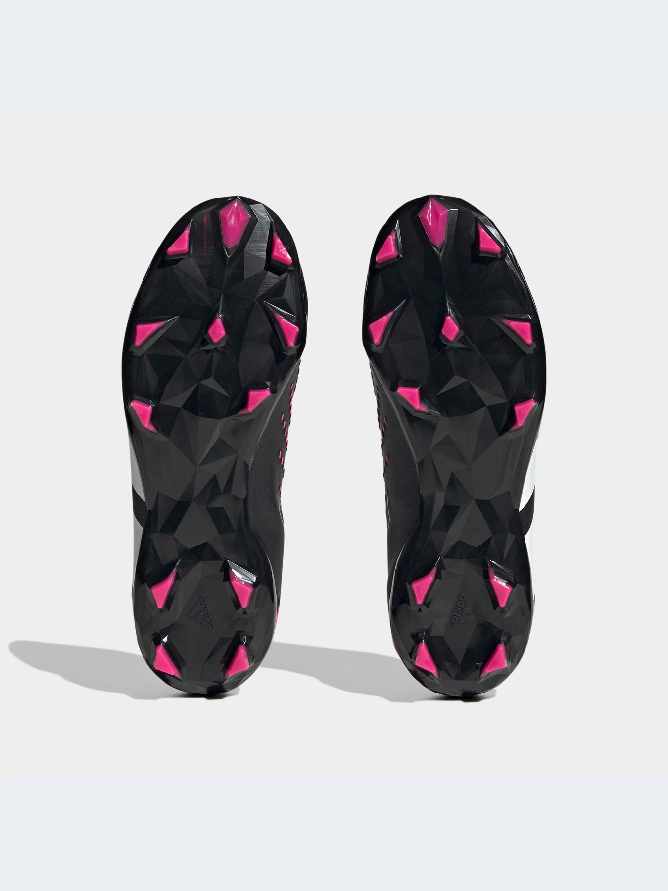 Кроссовки Adidas Predator модель GW4609-KZ Кроссовки Adidas Predator модель GW4609-KZ Фото