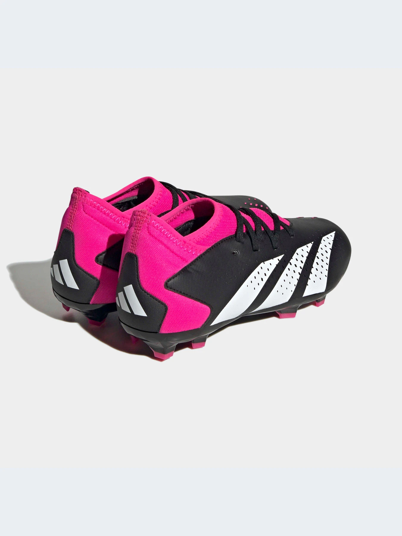 Кроссовки Adidas Predator модель GW4609-KZ Кроссовки Adidas Predator модель GW4609-KZ Фото