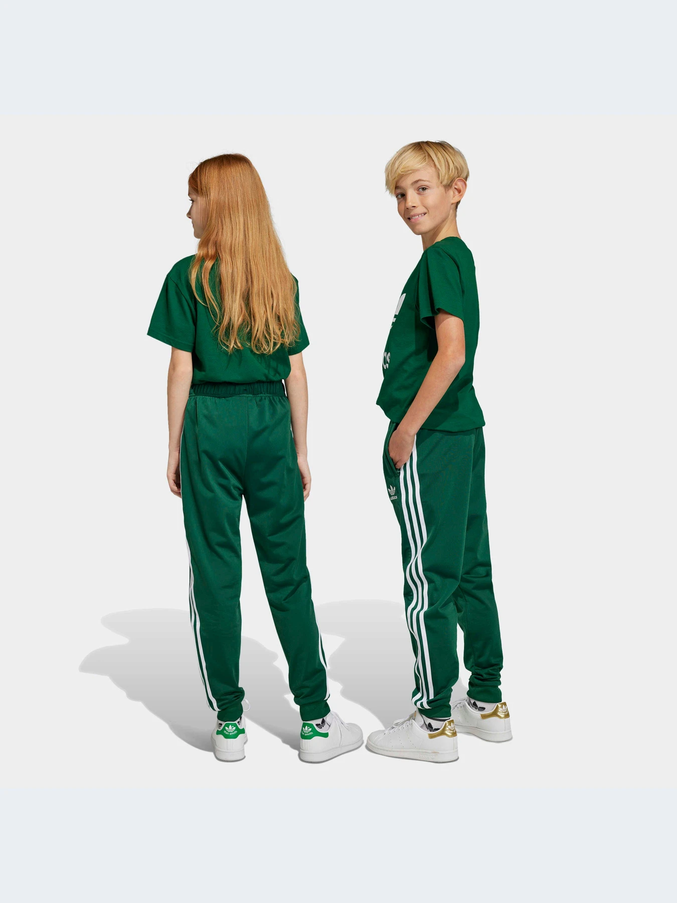 Брюки Adidas Adicolor модель IC3089-KZ Брюки Adidas Adicolor модель IC3089-KZ Фото