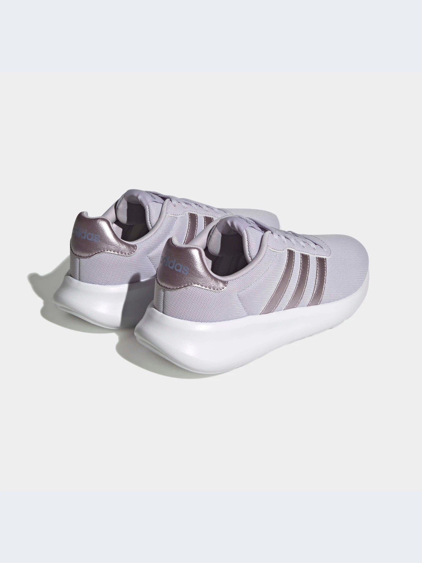 Кроссовки Adidas модель HP6102-KZ Кроссовки Adidas модель HP6102-KZ Фото