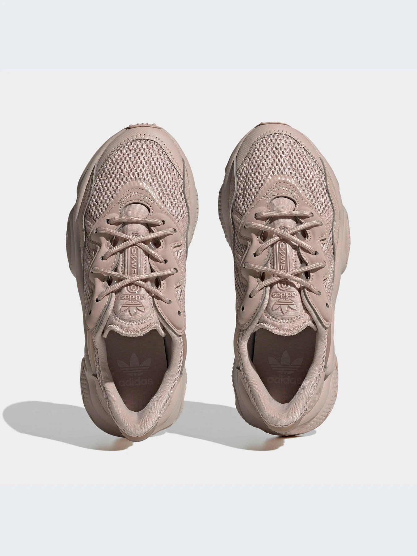 Кроссовки Adidas Ozweego модель HQ1621-KZ Кроссовки Adidas Ozweego модель HQ1621-KZ Фото