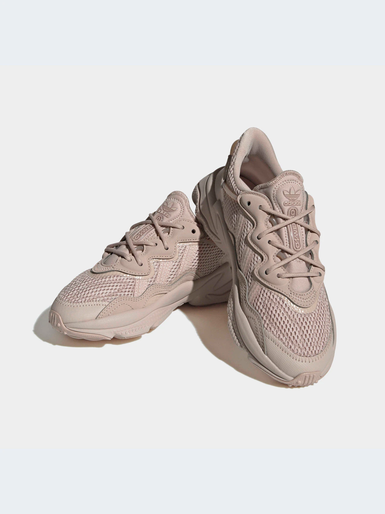 Кроссовки Adidas Ozweego модель HQ1621-KZ Кроссовки Adidas Ozweego модель HQ1621-KZ Фото