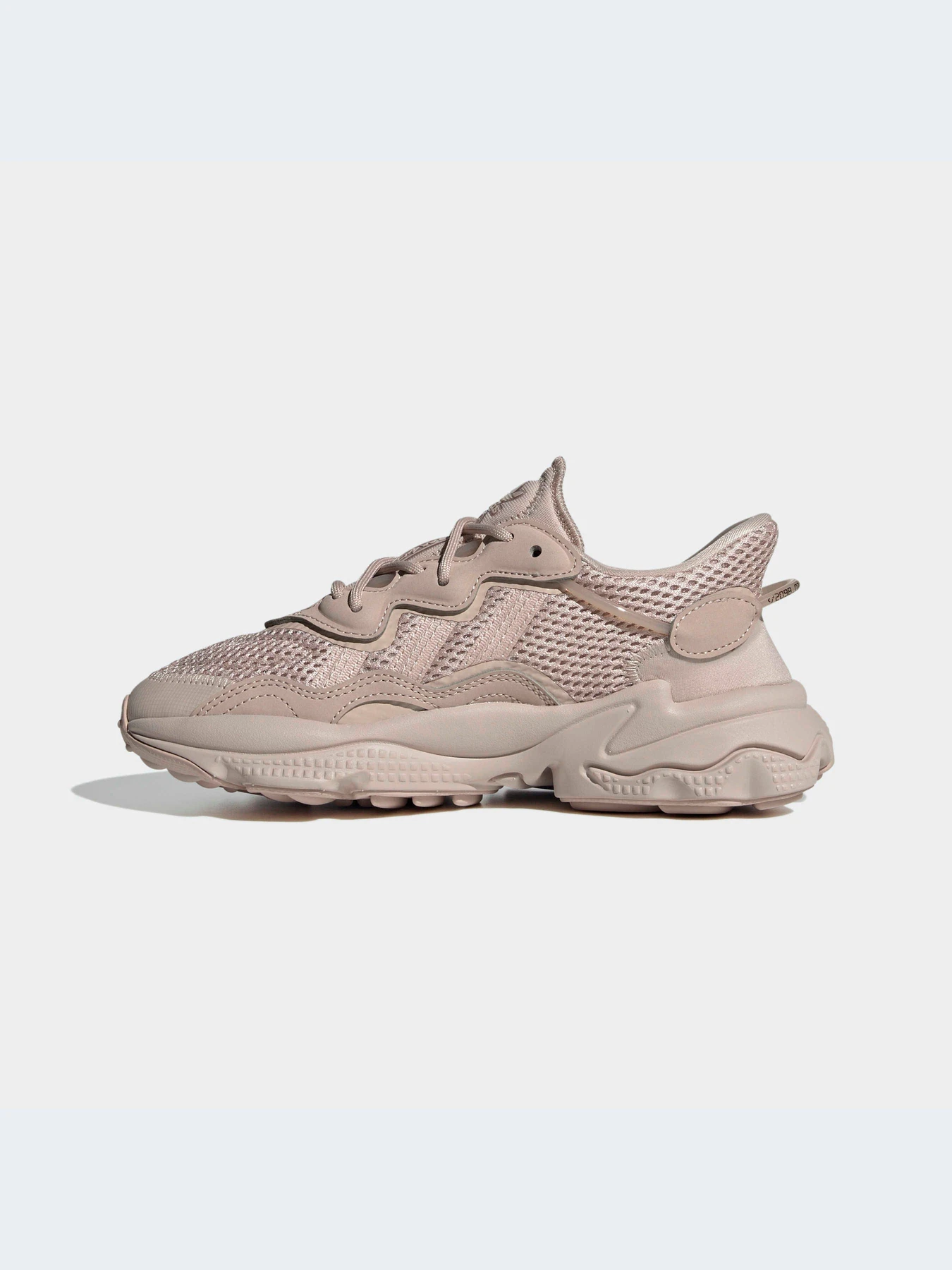 Кроссовки Adidas Ozweego модель HQ1621-KZ Кроссовки Adidas Ozweego модель HQ1621-KZ Фото