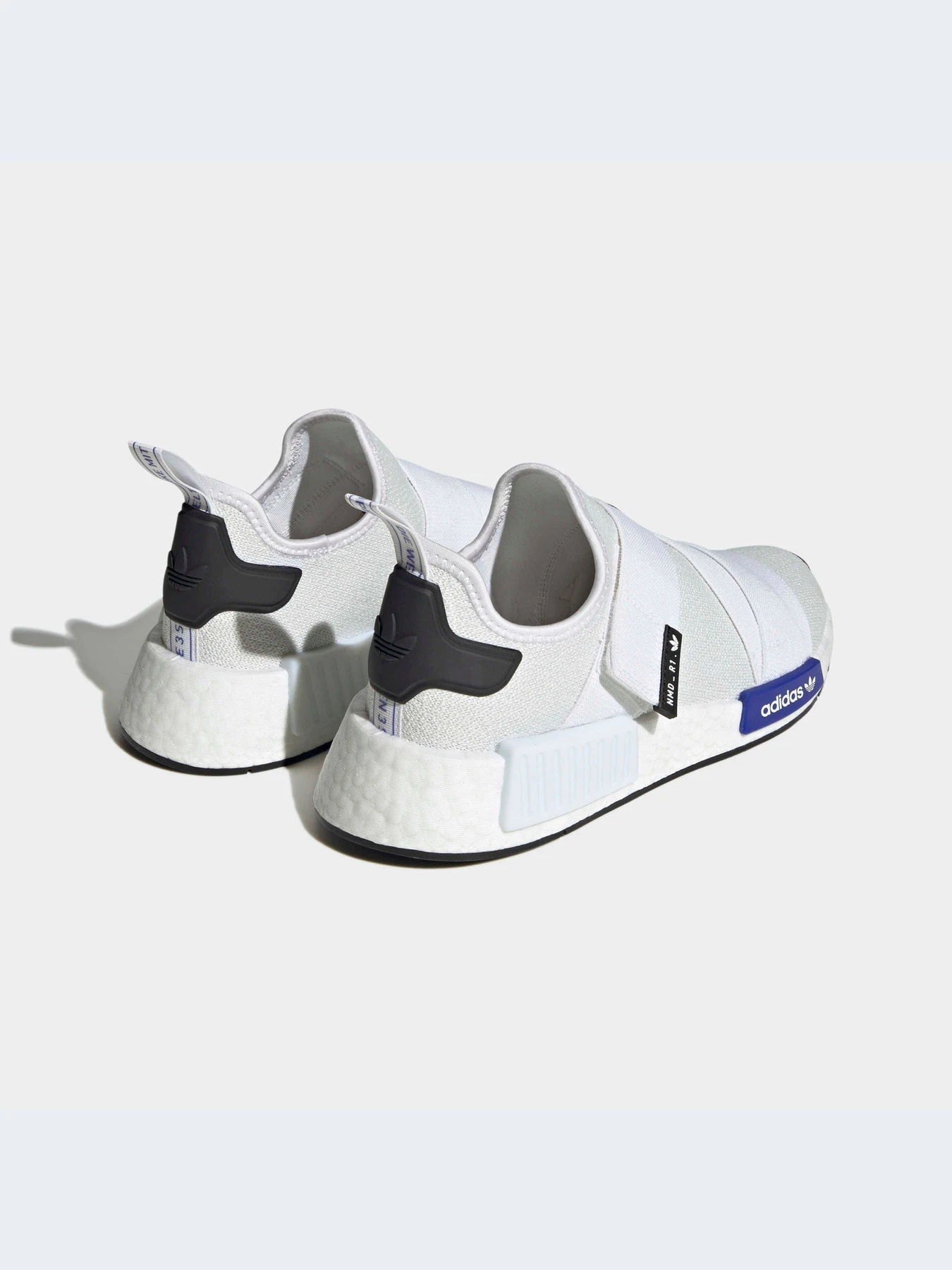 Кроссовки Adidas NMD модель HQ4245-KZ Кроссовки Adidas NMD модель HQ4245-KZ Фото