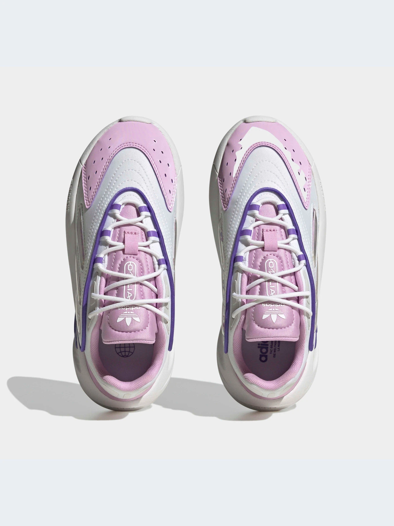 Кроссовки Adidas Ozweego модель HQ1609-KZ Кроссовки Adidas Ozweego модель HQ1609-KZ Фото