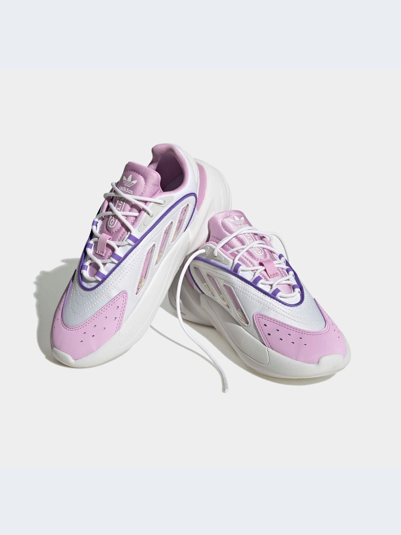 Кроссовки Adidas Ozweego модель HQ1609-KZ Кроссовки Adidas Ozweego модель HQ1609-KZ Фото