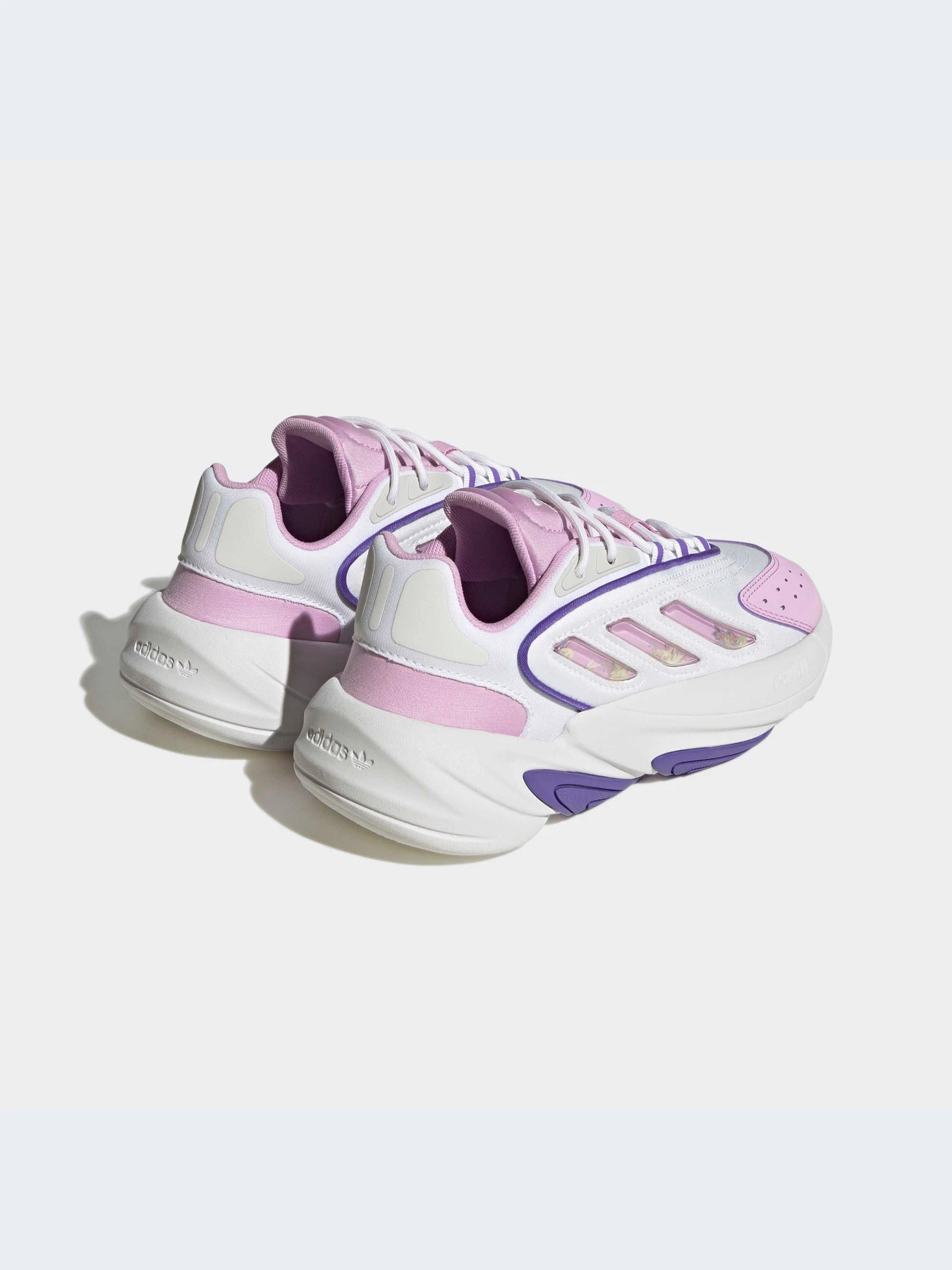 Кроссовки Adidas Ozweego модель HQ1609-KZ Кроссовки Adidas Ozweego модель HQ1609-KZ Фото