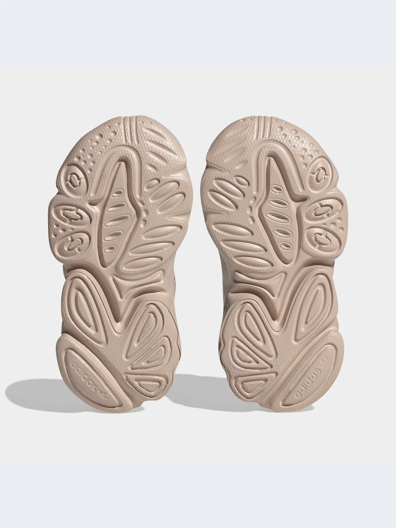 Кроссовки Adidas Ozweego модель HQ1623-KZ Кроссовки Adidas Ozweego модель HQ1623-KZ Фото