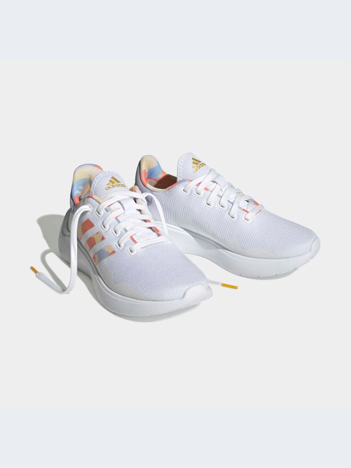 Кроссовки Adidas модель HQ1725-KZ Кроссовки Adidas модель HQ1725-KZ Фото