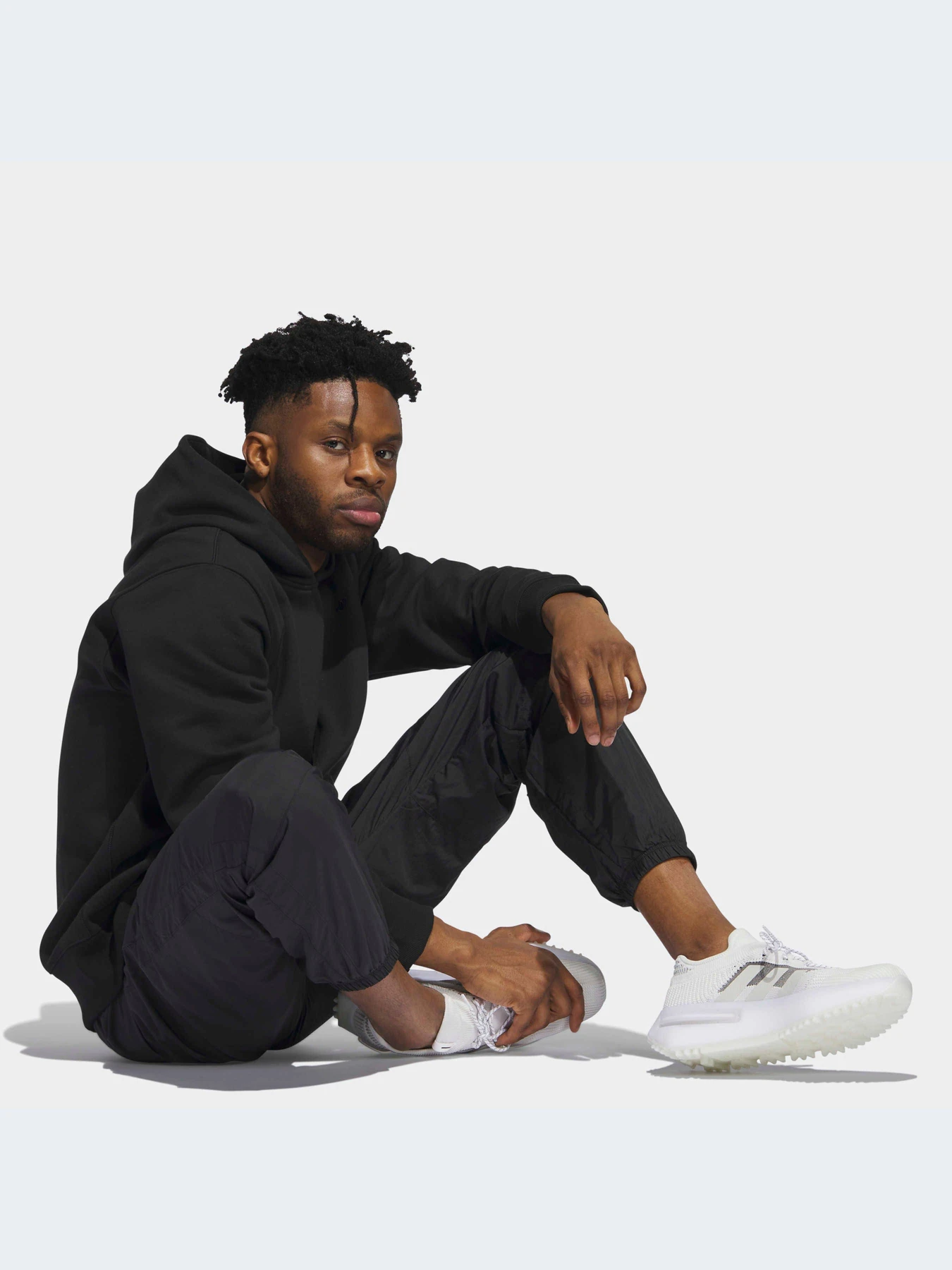 Брюки Adidas модель HR8674-KZ Брюки Adidas модель HR8674-KZ Фото