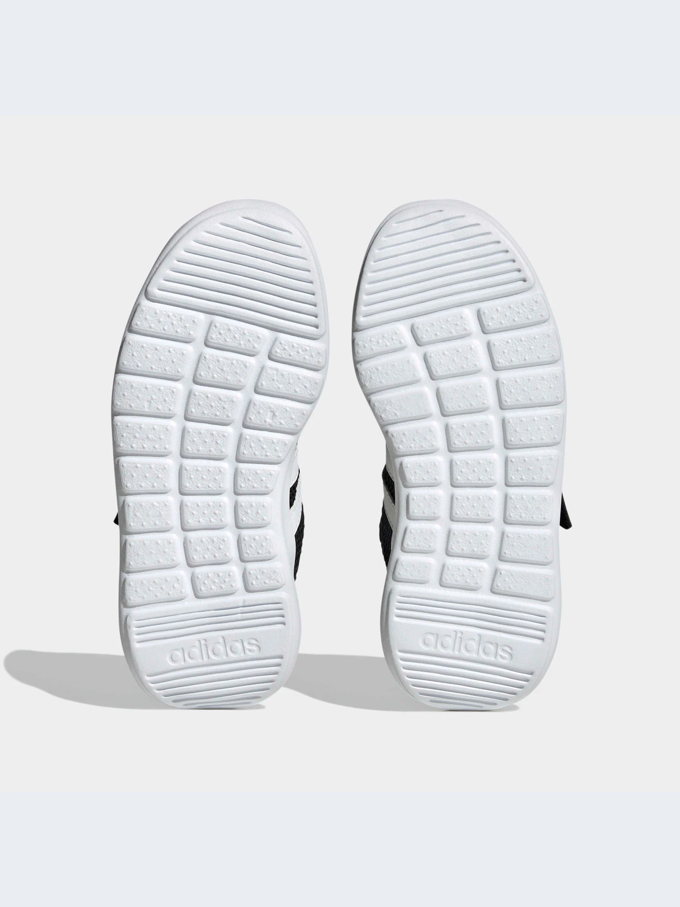 Кроссовки Adidas модель HQ3763-KZ Кроссовки Adidas модель HQ3763-KZ Фото