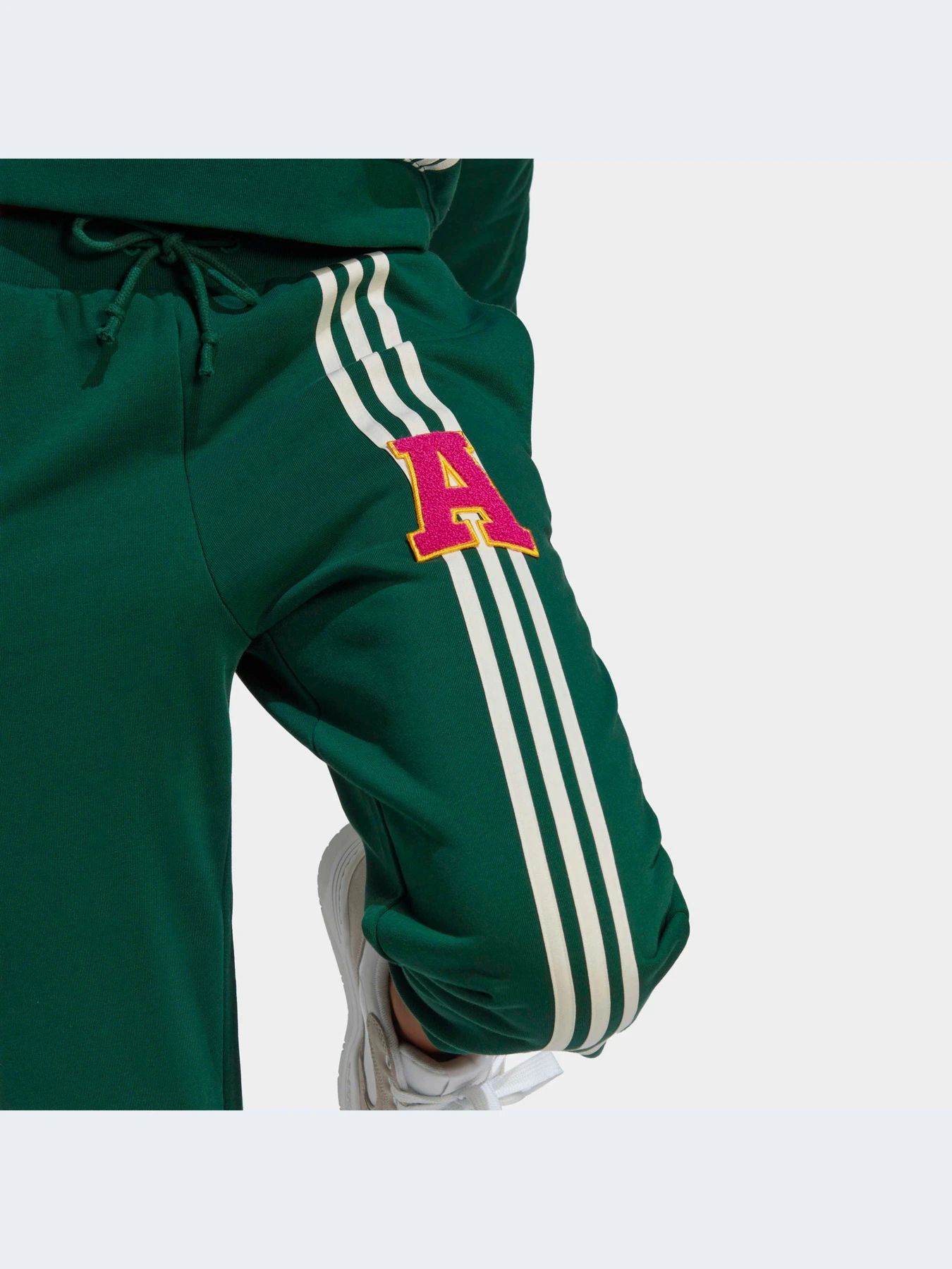 Брюки Adidas 3 Stripes модель IC5240-KZ Брюки Adidas 3 Stripes модель IC5240-KZ Фото