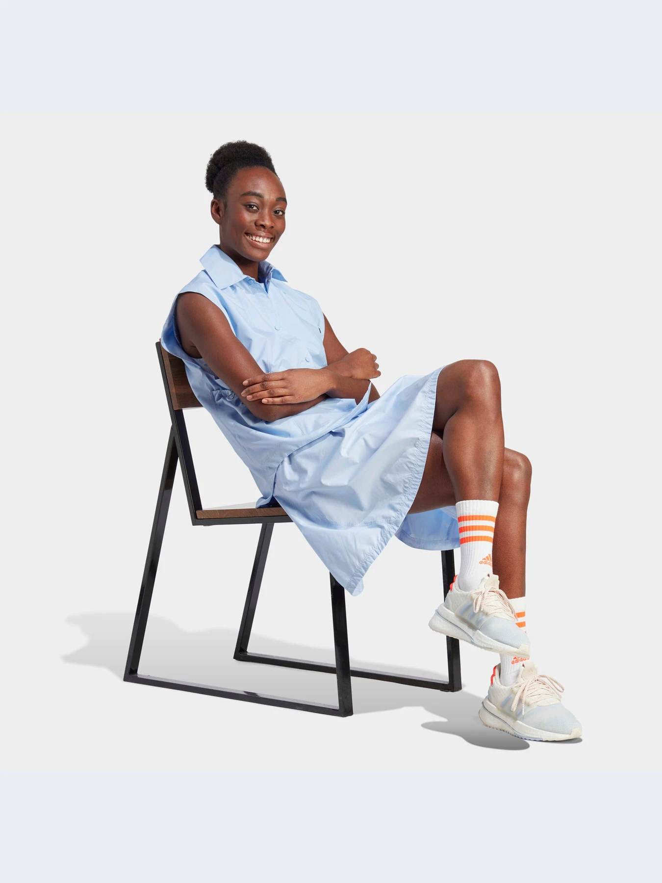 Куртки и дубленки Adidas модель IA2138-KZ Куртки и дубленки Adidas модель IA2138-KZ Фото