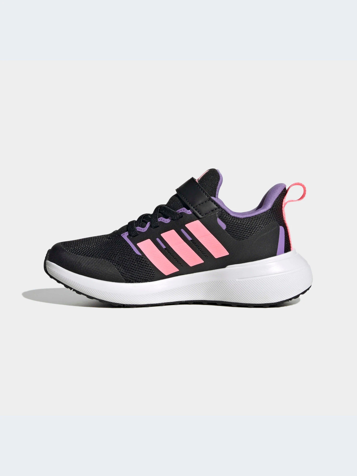 Кроссовки Adidas модель HR0289-KZ Кроссовки Adidas модель HR0289-KZ Фото