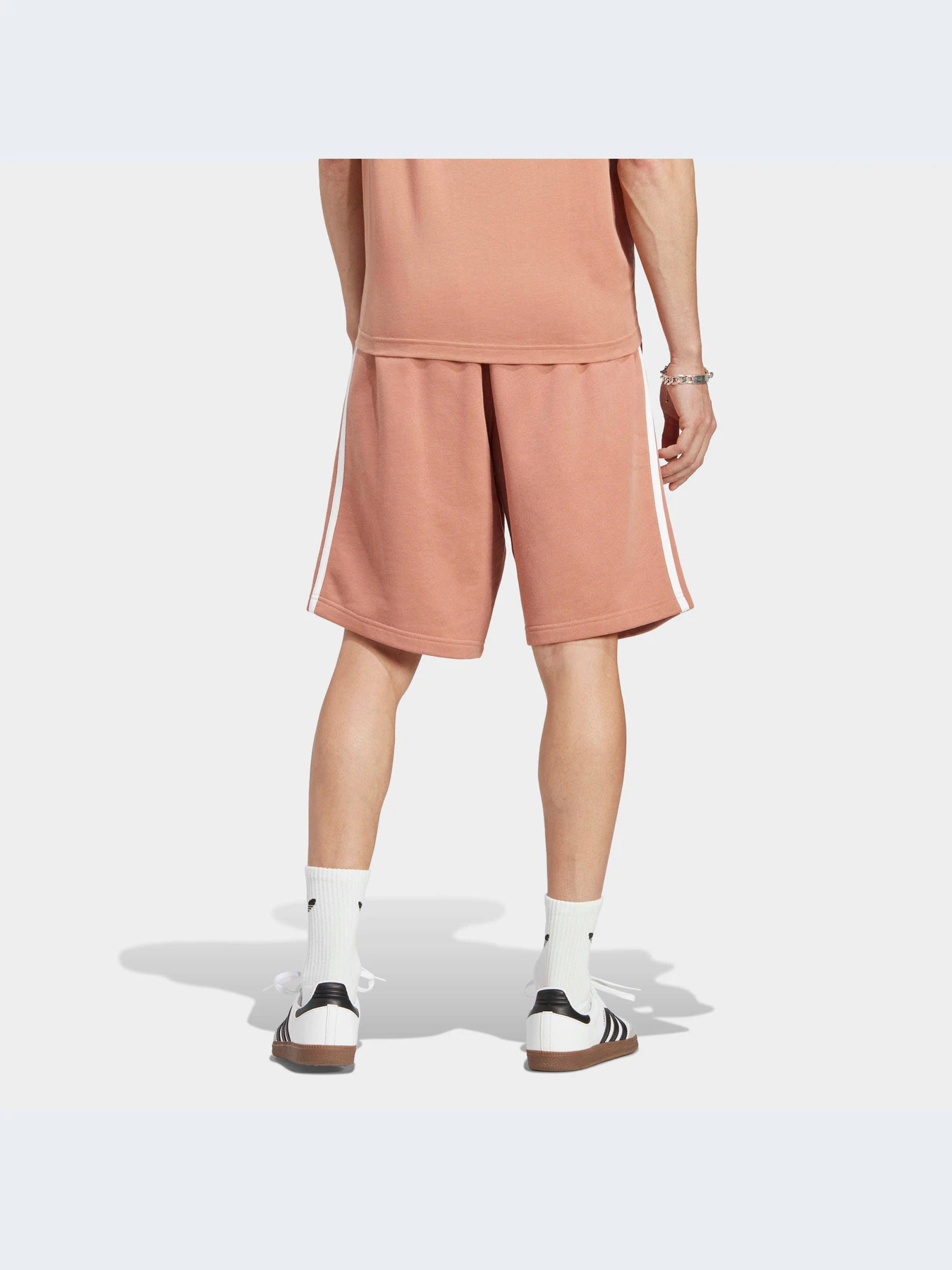 Шорты Adidas Adicolor модель IA6353-KZ Шорты Adidas Adicolor модель IA6353-KZ Фото