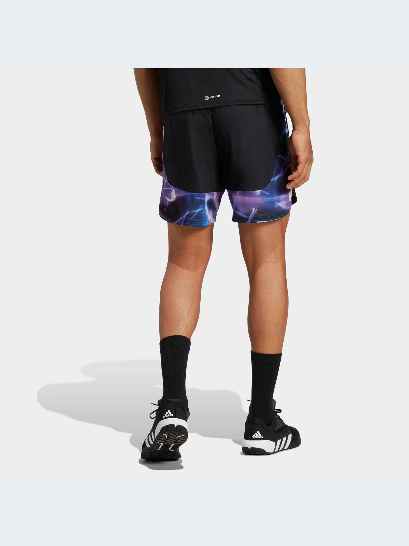 Шорты Adidas модель IB7912-KZ Шорты Adidas модель IB7912-KZ Фото