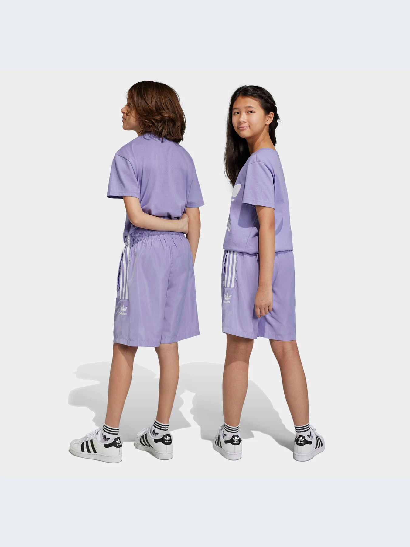 Шорты Adidas Adicolor модель IC6265-KZ Шорты Adidas Adicolor модель IC6265-KZ Фото