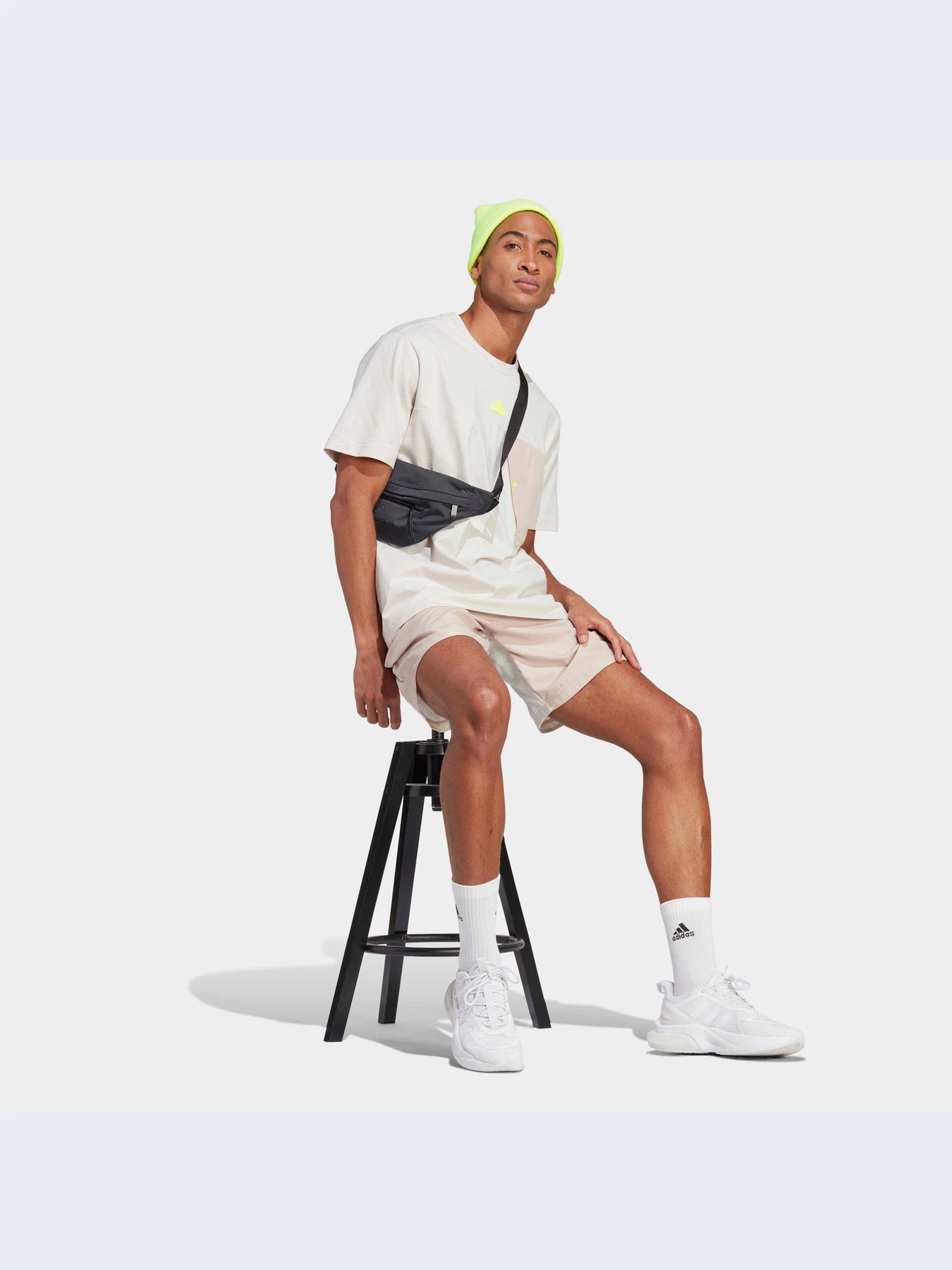 Футболки и поло Adidas модель IP3736-KZ Футболки и поло Adidas модель IP3736-KZ Фото