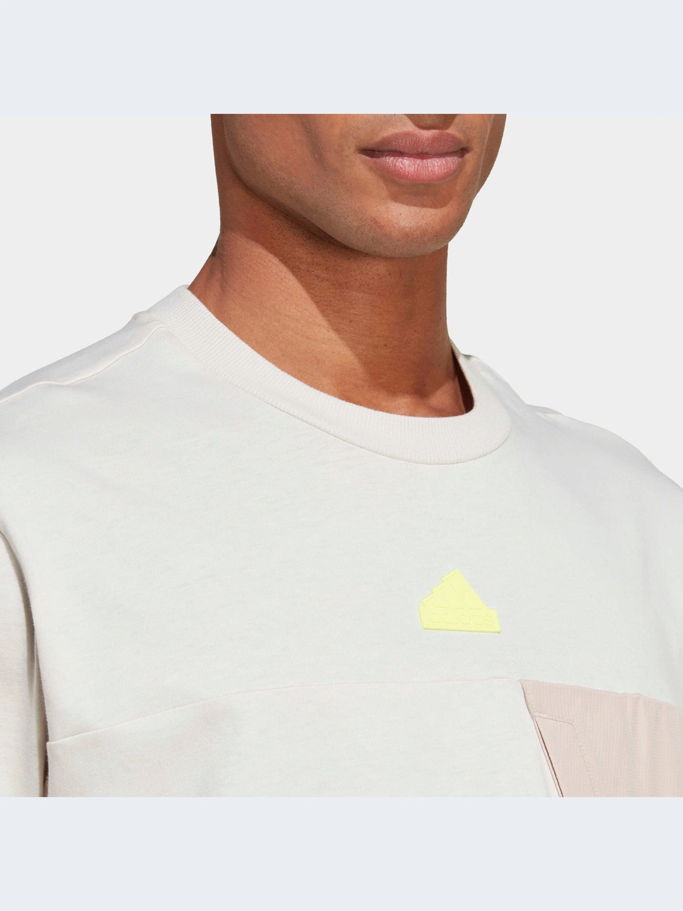 Футболки и поло Adidas модель IP3736-KZ Футболки и поло Adidas модель IP3736-KZ Фото