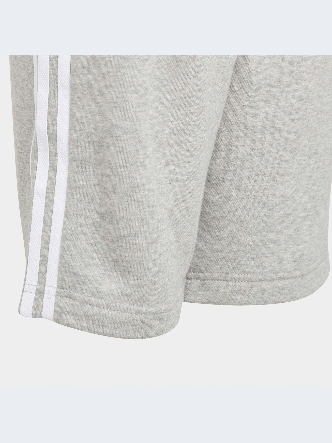 Шорты Adidas Adicolor модель H32343-KZ Шорты Adidas Adicolor модель H32343-KZ Фото