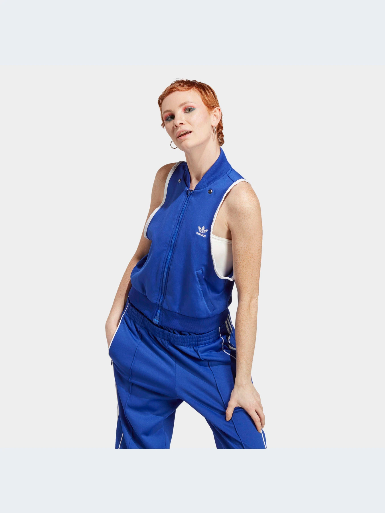 Худи и свитшоты Adidas модель IC5580-KZ Худи и свитшоты Adidas модель IC5580-KZ Фото